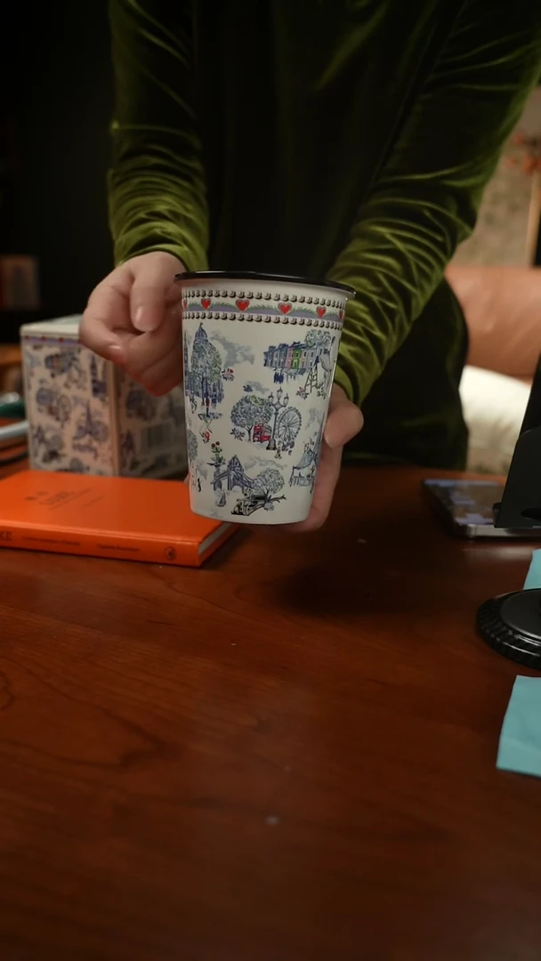 高端礼品伦敦青花陶瓷杯子