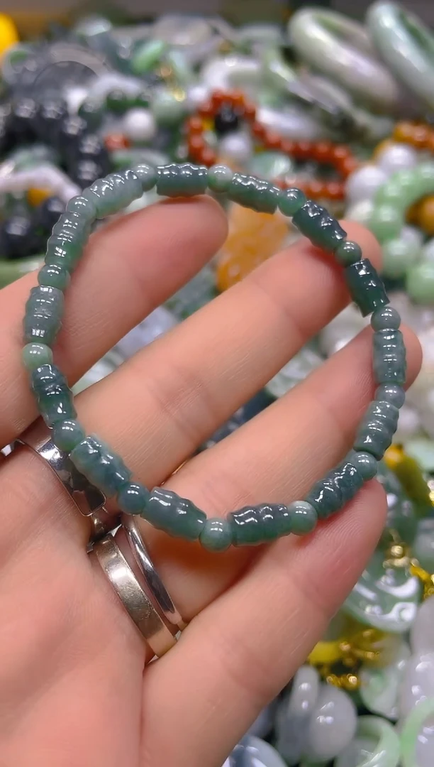 翡翠未镶嵌颈饰5MM/N/翡翠A货,一件也是批发价