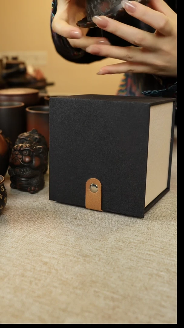 Y****U广西陶礼坭兴陶礼盒