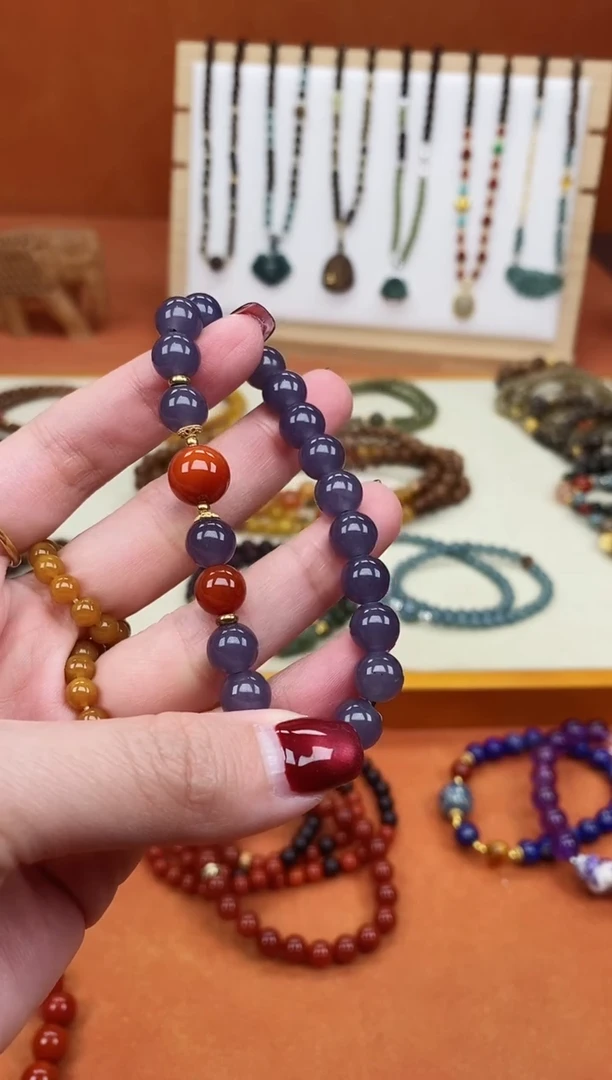 未镶嵌手链和田玉单圈烟紫和田南红手串