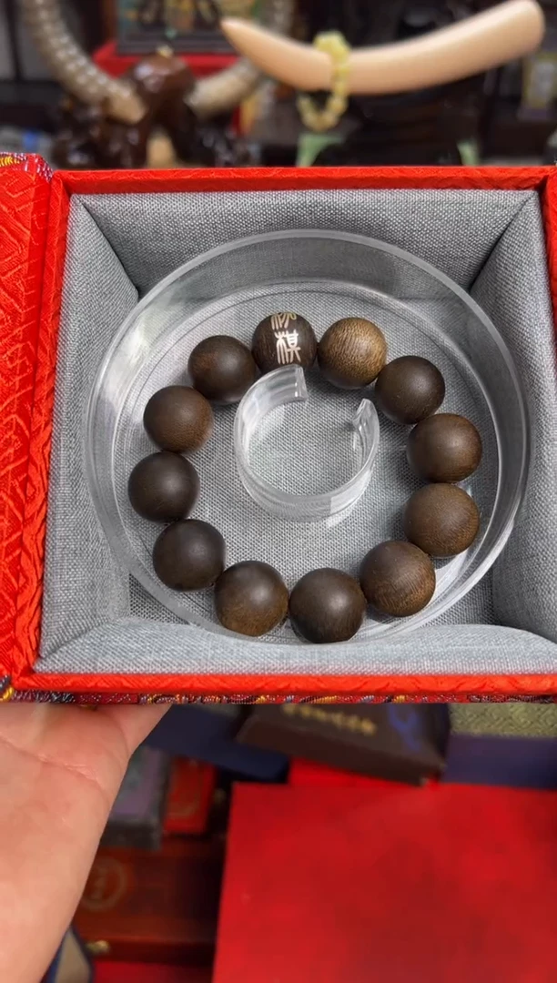 【闪购商品】沉香手串———————————
