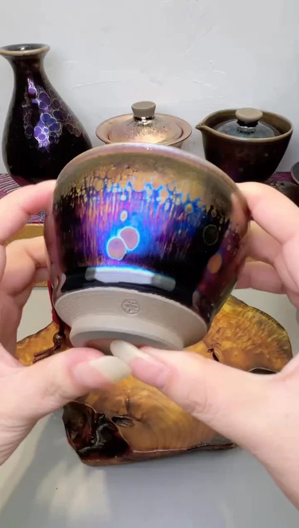 茶盏春申阁福利拍品-1只樽杯