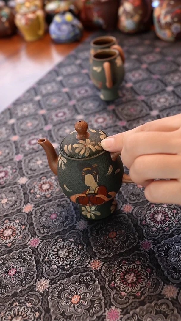 茶壶紫砂贵妃醉酒壶