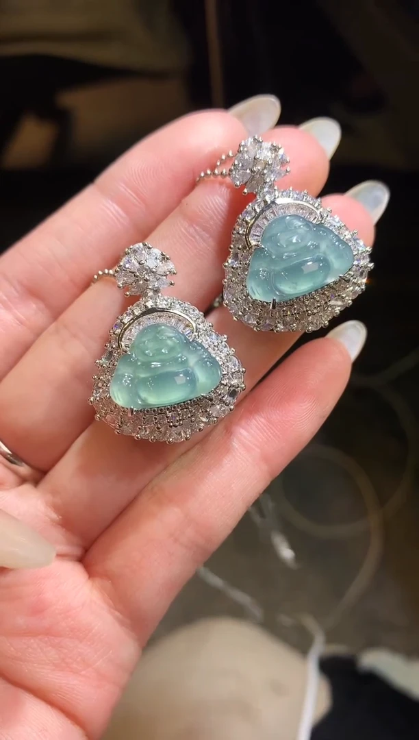 【闪购商品】翡翠吊坠(不含链)未镶嵌1-佛公（多样性发货一件