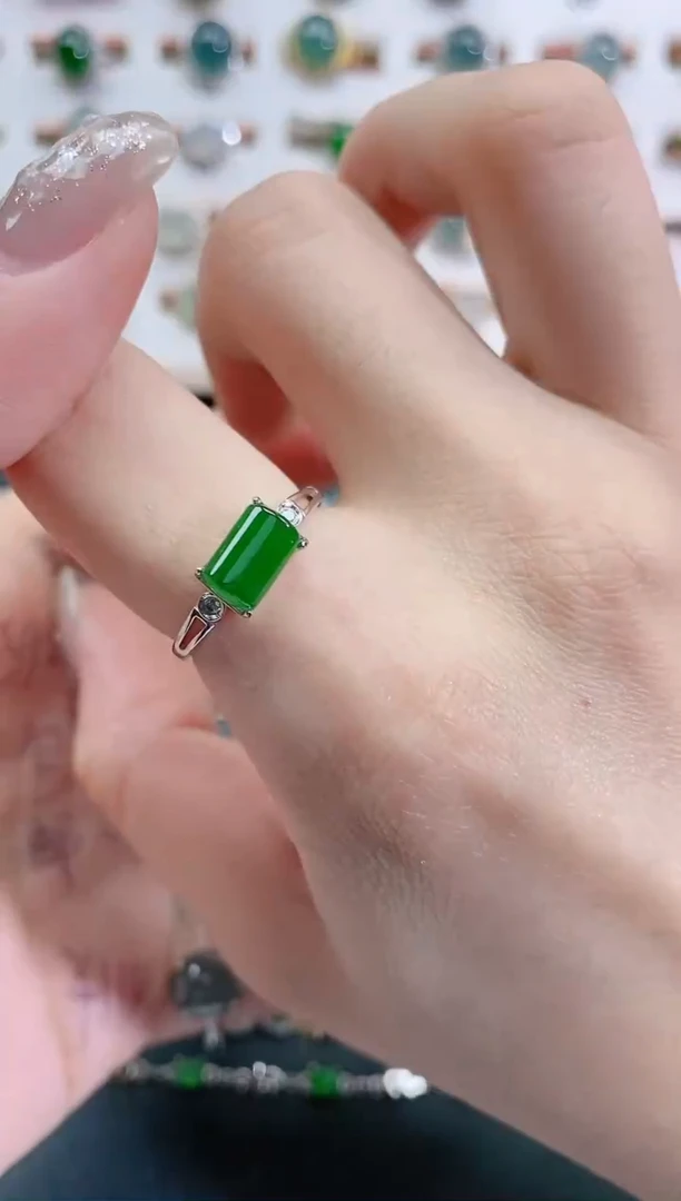 银S925镶嵌戒指翡翠天然翡翠