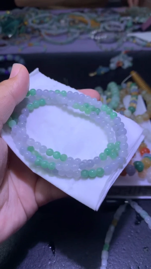 未镶嵌定制翡翠毛货