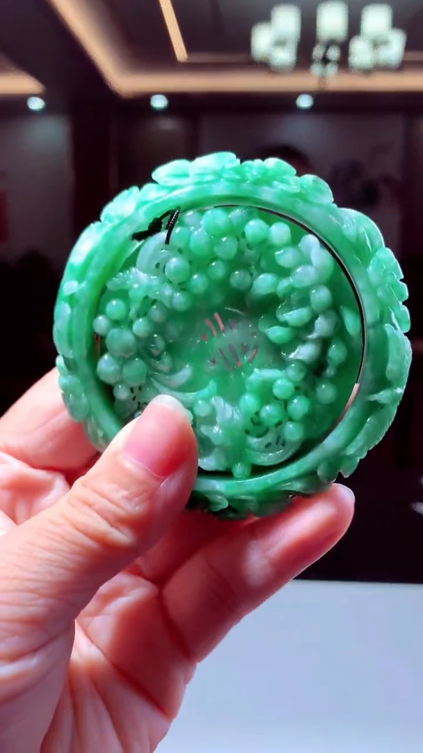 未镶嵌定制翡翠天然翡翠（拍一发一）底座