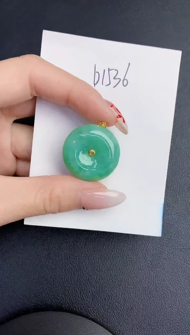 【闪购商品】翡翠颈饰18K金镶嵌0000000000