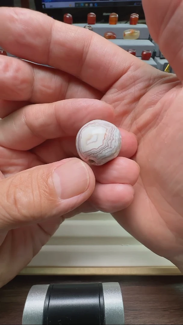 未镶嵌颈饰玛瑙/玉髓玛瑙19*20