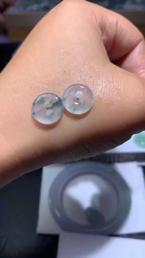 未镶嵌定制翡翠毛货