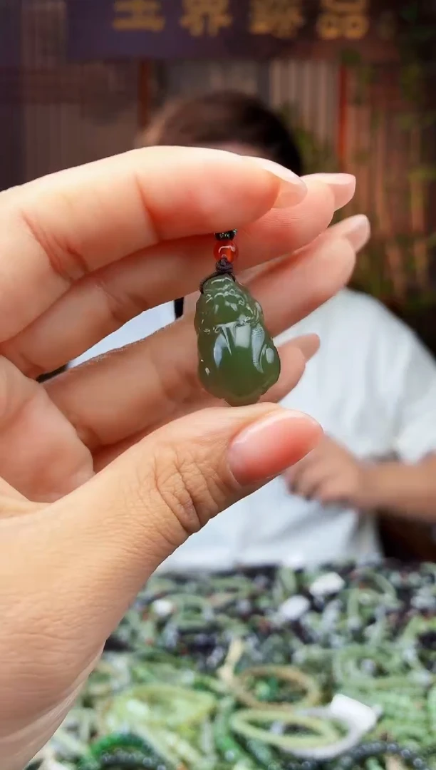 和田玉未镶嵌挂件拍一发一多样性发货