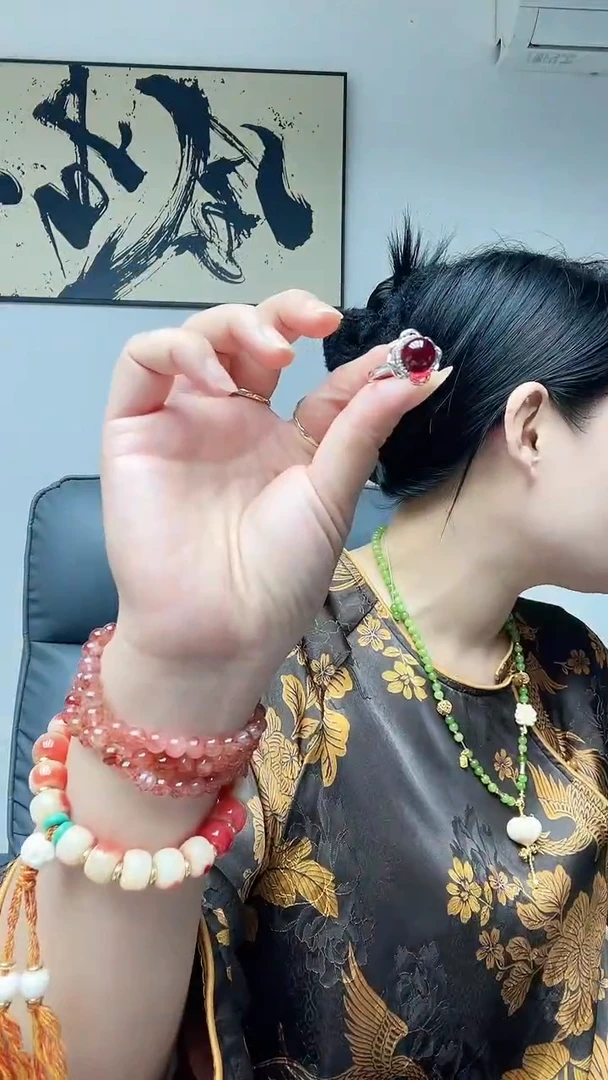 裸石琥珀未镶嵌000000000490