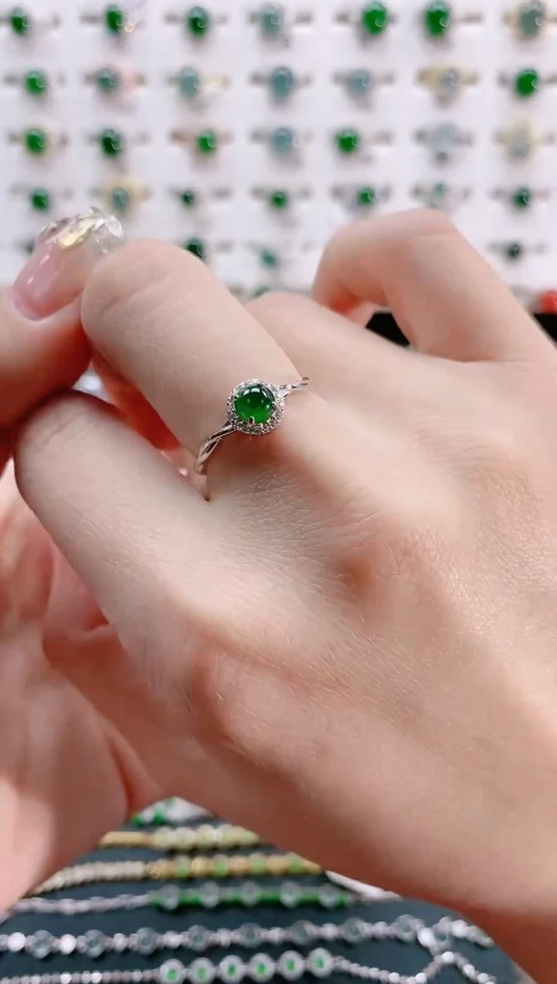 【闪购商品】翡翠戒指银S925镶嵌天然翡翠