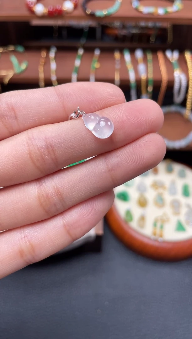 【闪购商品】翡翠吊坠(不含链)18K金镶嵌一个  JK162