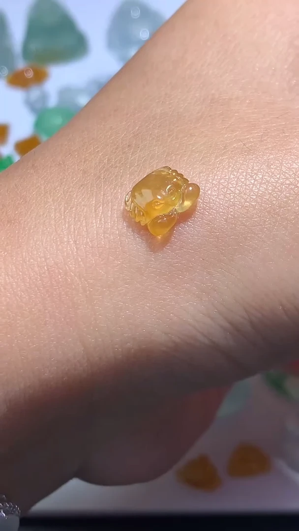 未镶嵌定制翡翠毛货