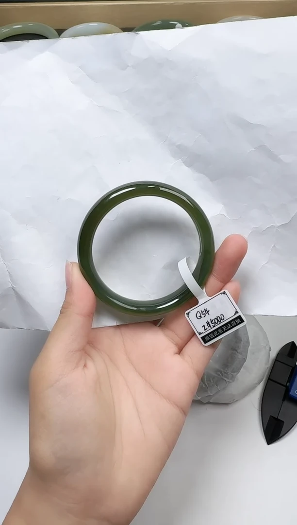 【闪购商品】和田玉手镯未镶嵌54/55圈口 YY