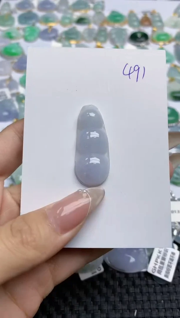 【闪购商品】翡翠颈饰未镶嵌 天然翡翠A货