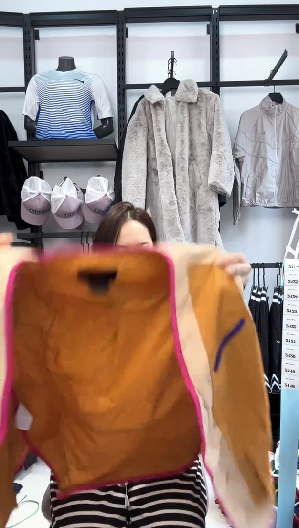2118 编码  瑕疵直播间过款为准 尺码M