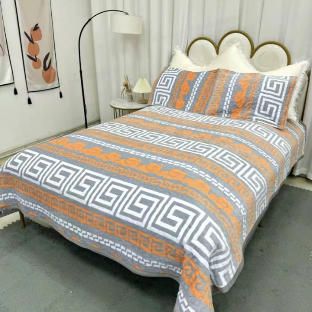 新款秋冬牛奶绒床盖-祥云格