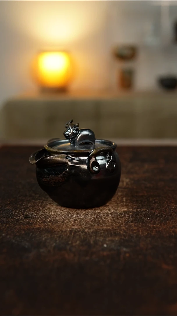 610  金牛宝瓶  微瑕