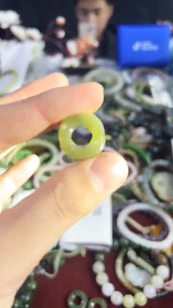 颈饰未镶嵌和田玉多样性发货