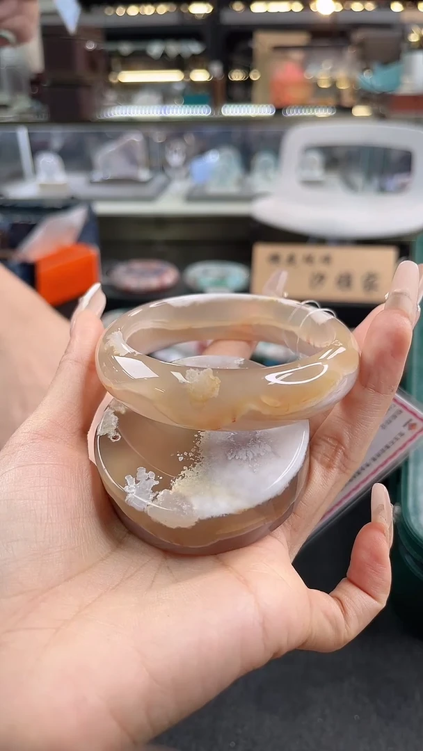 未镶嵌手镯石英质玉62圈口 （赠品镯心）1885080