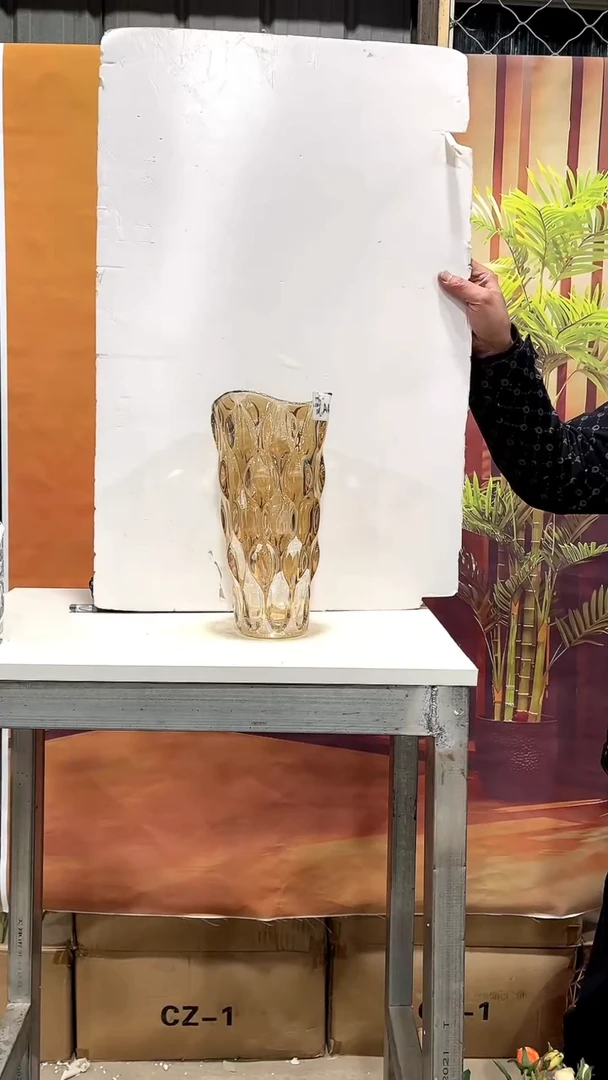 【闪购商品】玻璃香槟色大号树叶29高