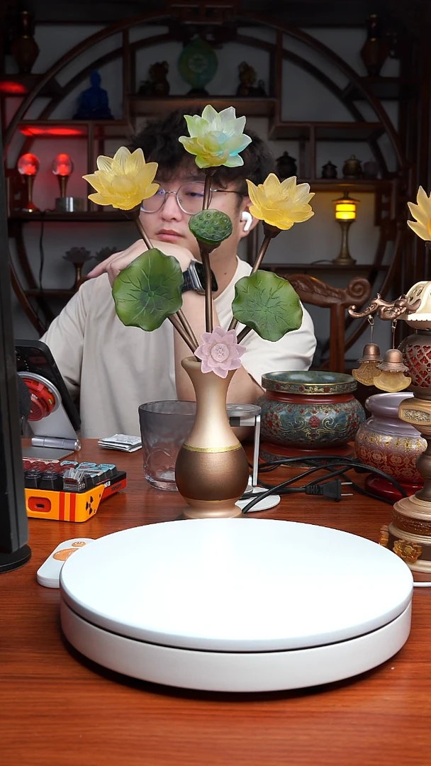 黄铜7品宝瓶莲花灯1对