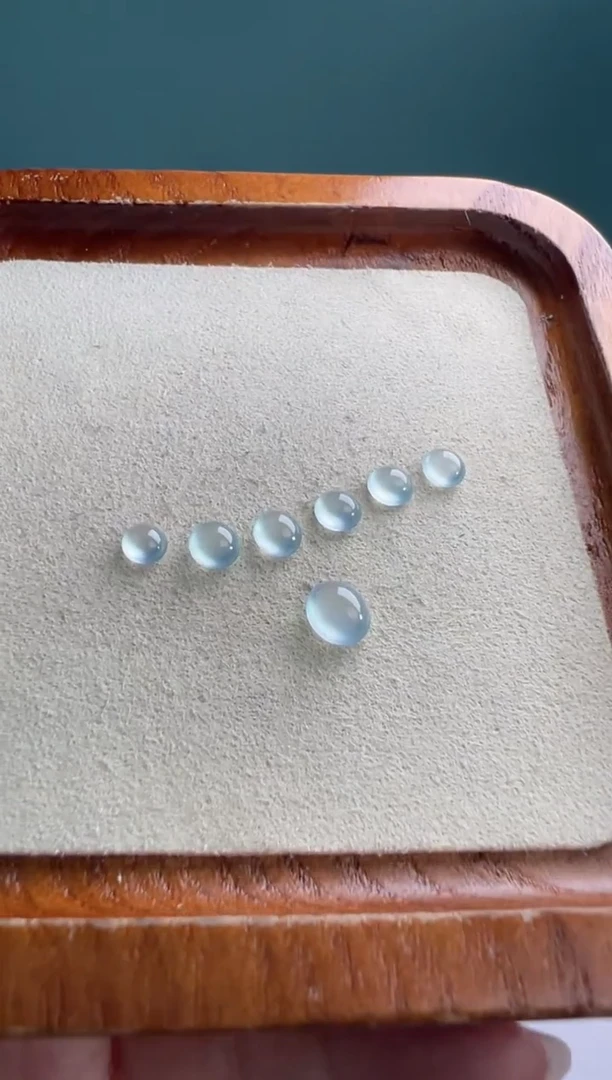 未镶嵌定制翡翠白冰蛋面