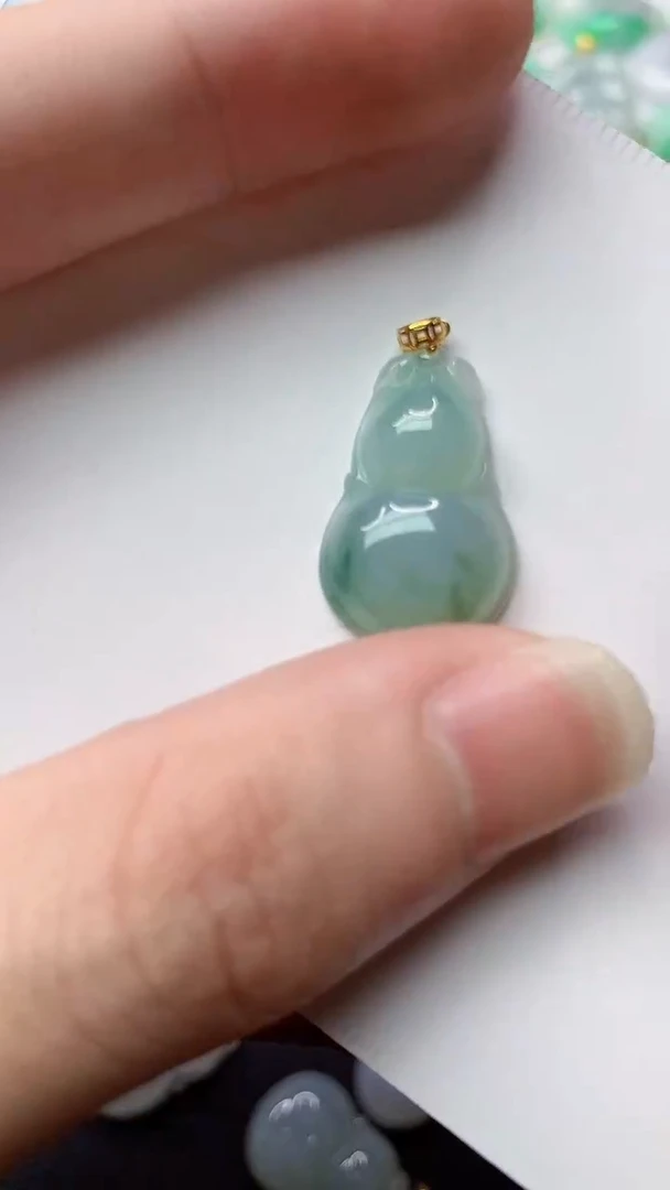 【闪购商品】翡翠颈饰18K金镶嵌62........