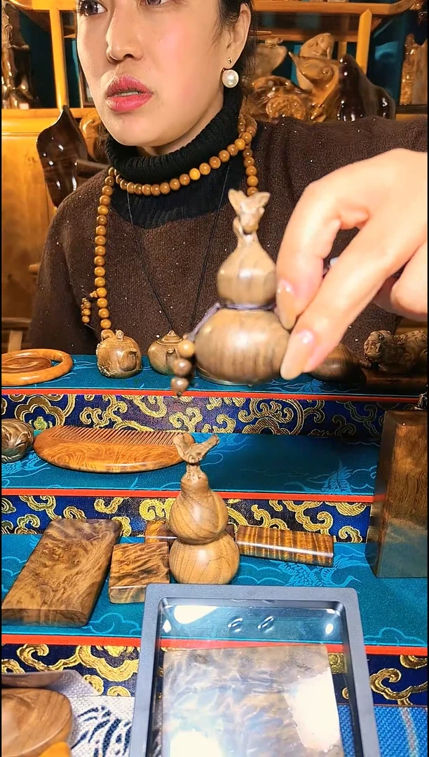 把件楠木（金丝楠）《燊若坊》：正宗金丝楠木小叶桢楠1