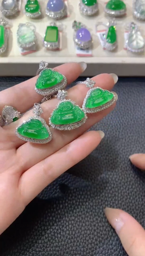 【云中意】 翡翠佛公吊坠(不含链)18K金镶嵌 多样性发货一件