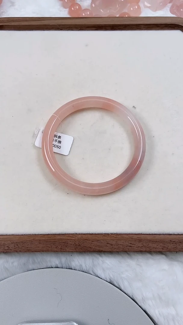 【闪购商品】石英质玉手镯未镶嵌11