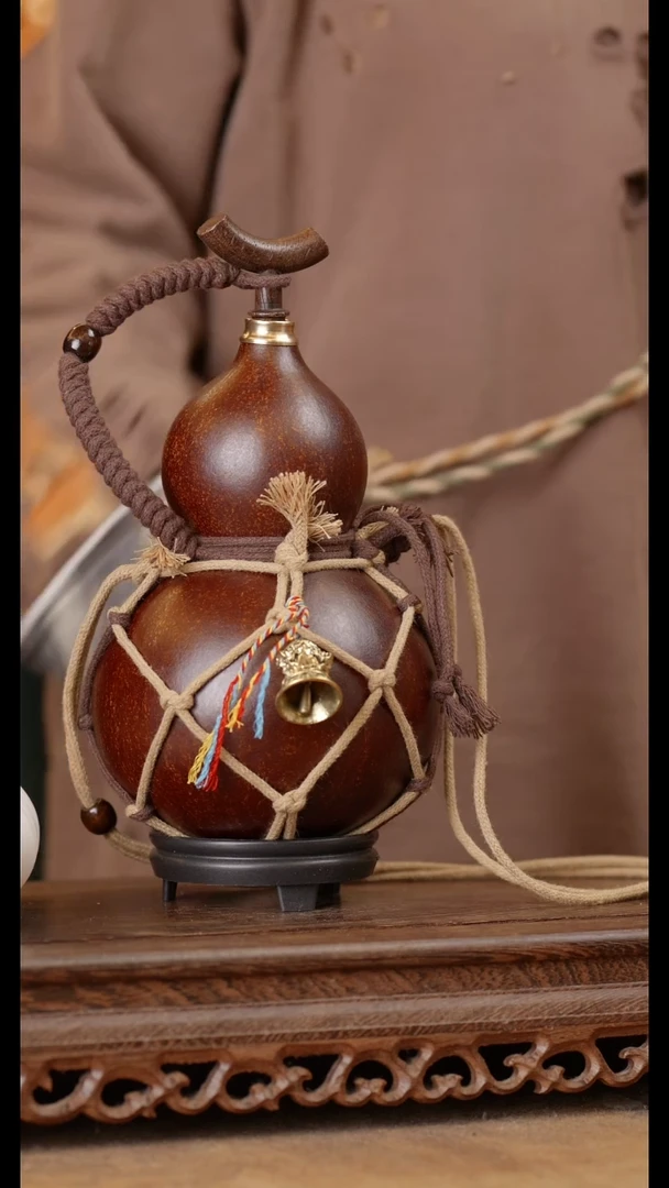 176号精品天然大漆酒葫芦一物一拍~