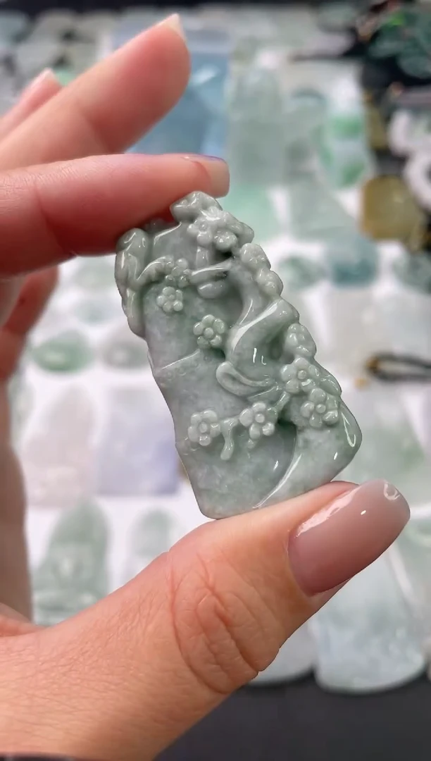 吊坠(不含链)未镶嵌翡翠1