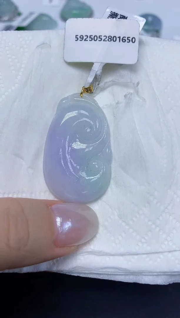 翡翠18K金镶嵌颈饰天然缅甸翡翠A货