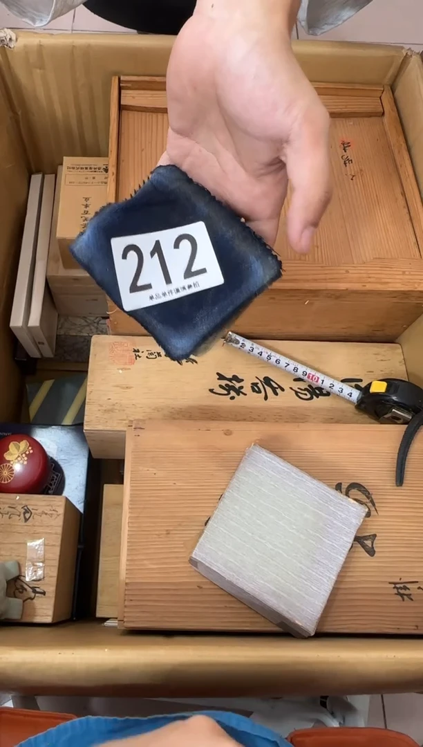 其他高*丫212...中古产品谨慎参拍