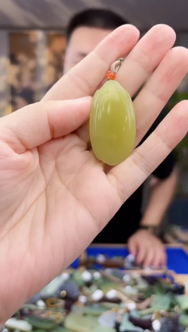 和田玉未镶嵌挂件拍一发一多样性发货