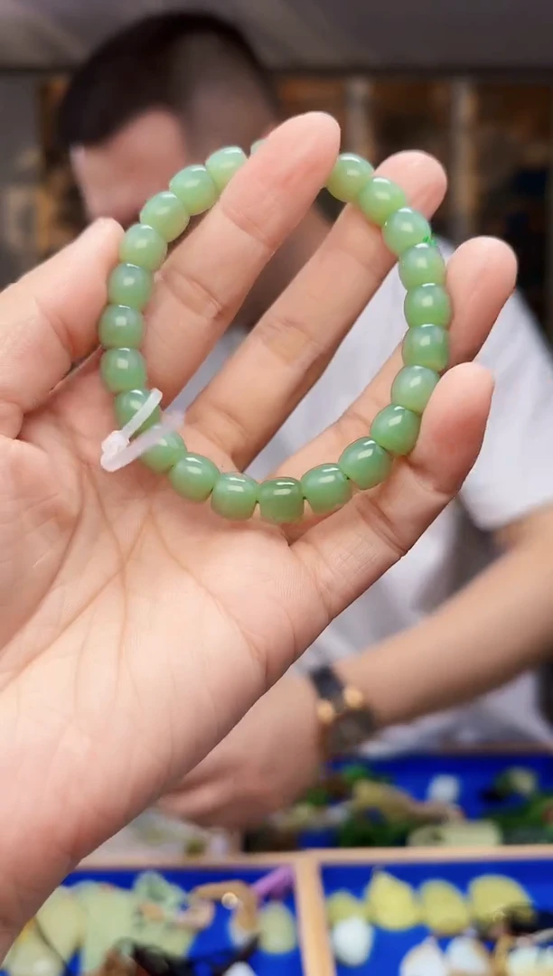 和田玉未镶嵌挂件拍一发一