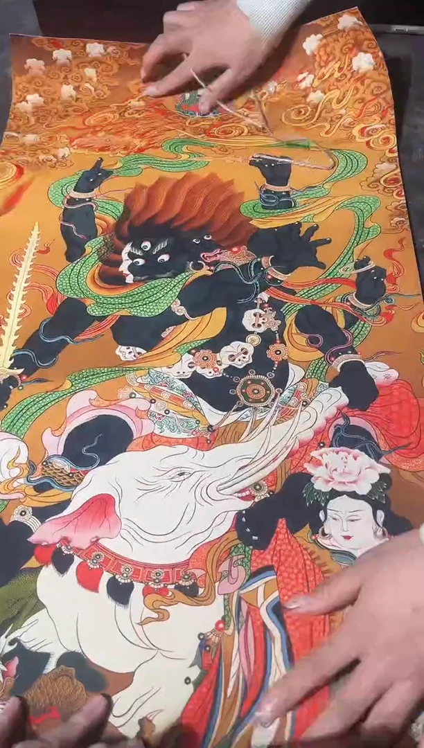 卷轴画龙妹的唐卡tk16031