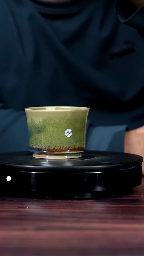 156#李盼龙一级品原矿钧瓷马蹄杯