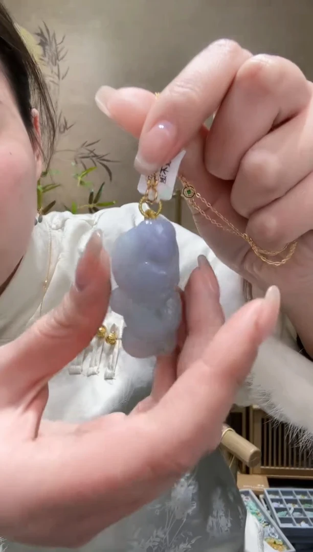 【闪购商品】翡翠颈饰未镶嵌吊坠