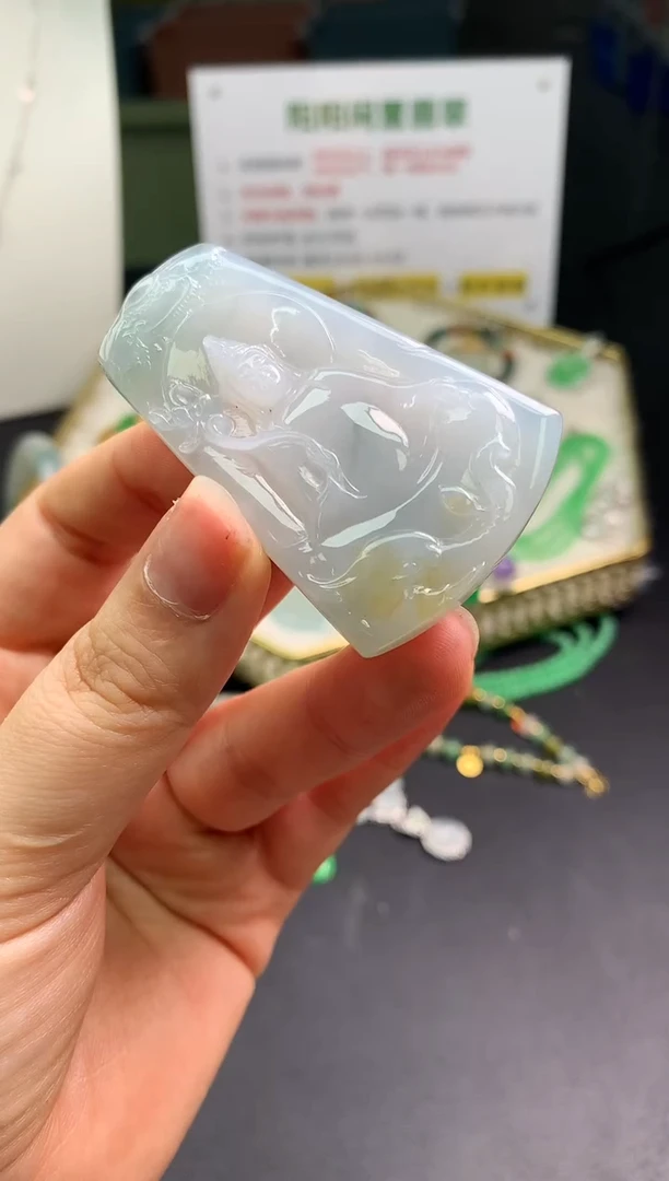 【闪购商品】翡翠吊坠(不含链)未镶嵌翡翠吊坠|不退不换