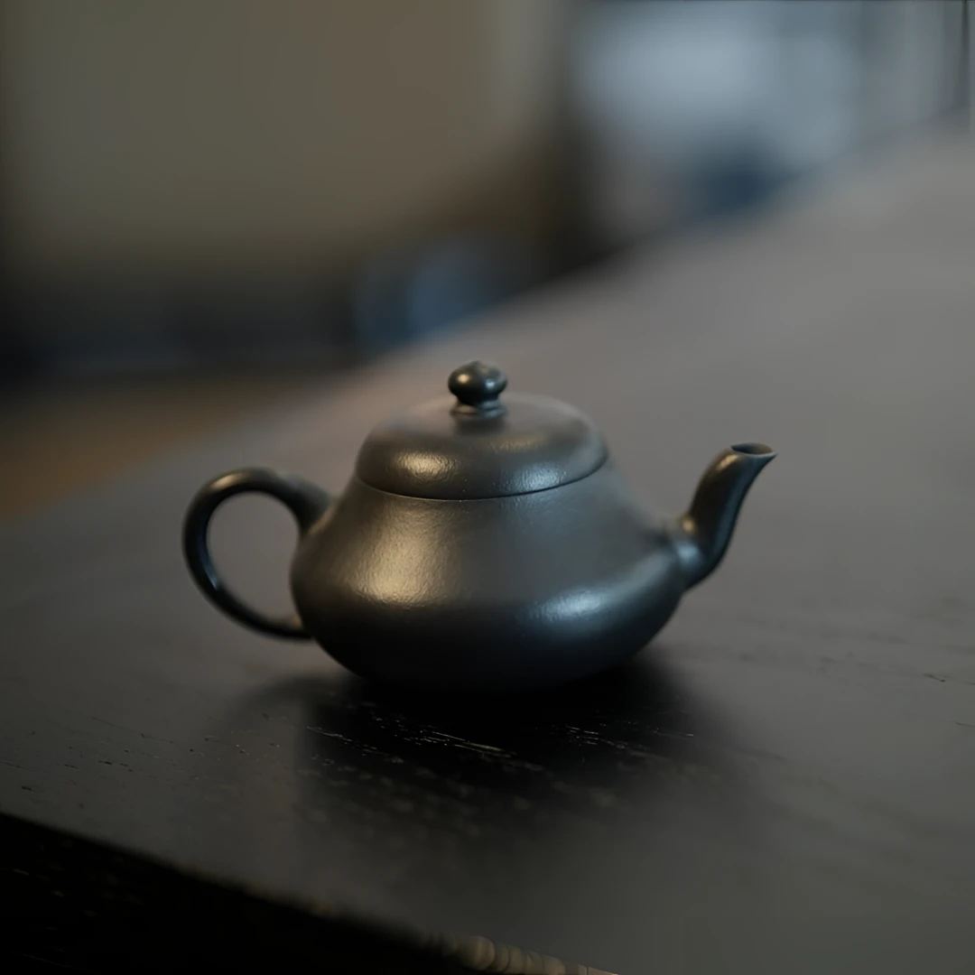 观一茶堂 | 九瀚·手制黑铁朱甲辰君德100ml紫砂茶壶