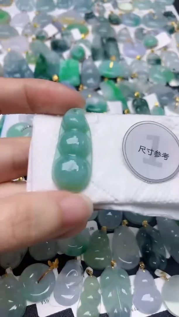 颈饰未镶嵌翡翠天然缅甸A货翡翠