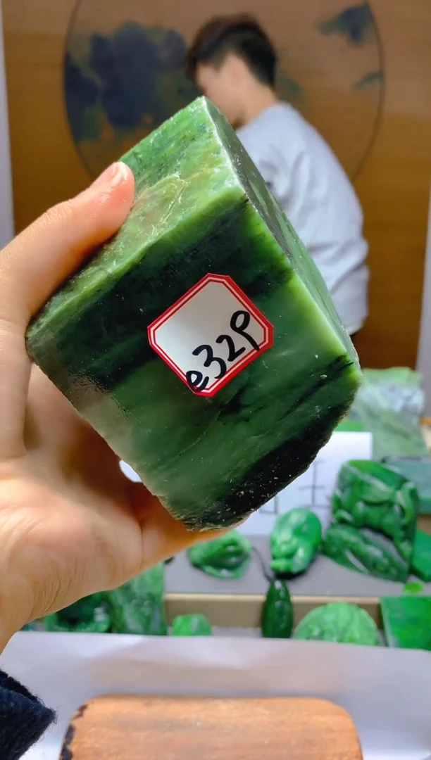 【闪购商品】和田玉（碧玉）珠宝半成品未镶嵌1