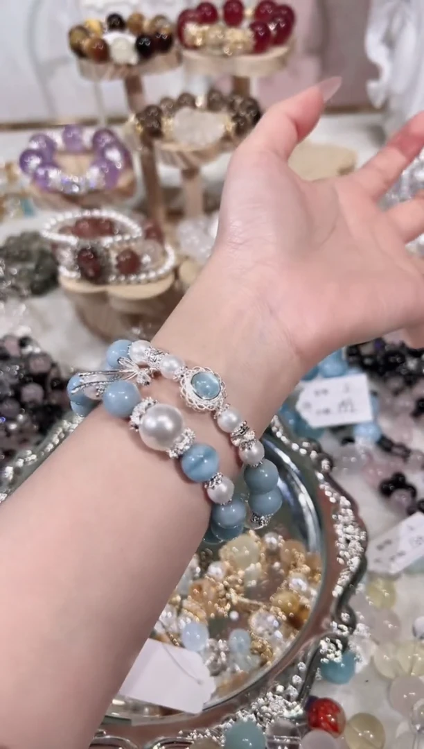 【闪购商品】水晶手链未镶嵌天然水晶默认微瑕 多样性发货发其一