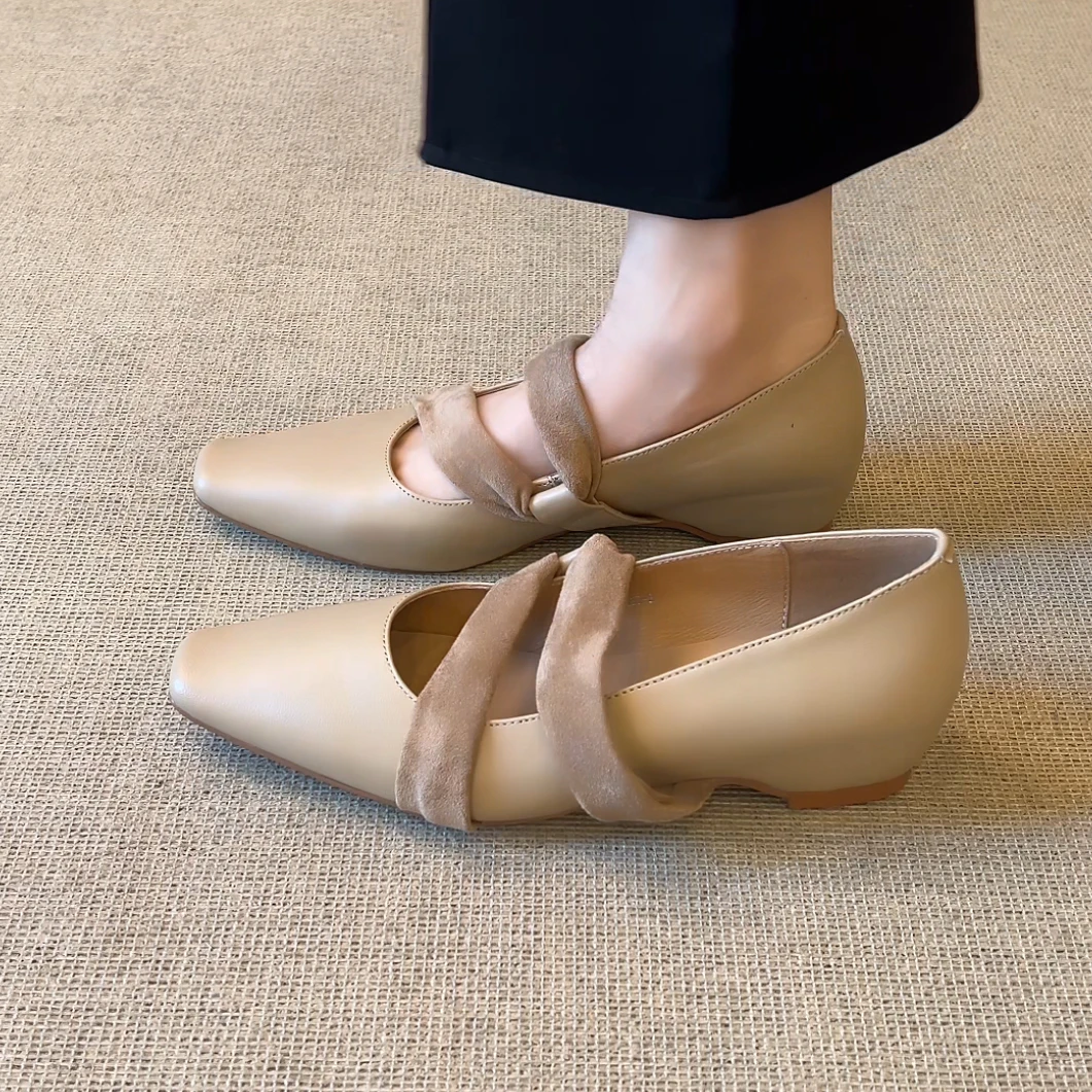 RubyL/4.5cm时尚设计感交叉带简约舒适方头浅口内增高单鞋女款