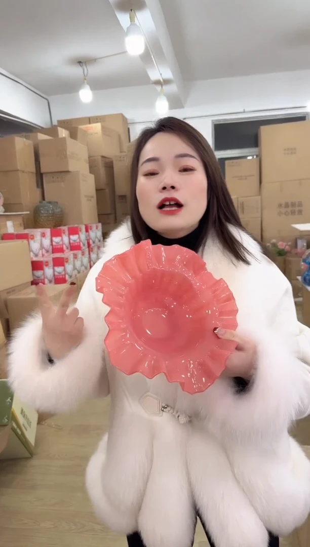 【闪购商品】无铅玻璃甄选花器-v-早13