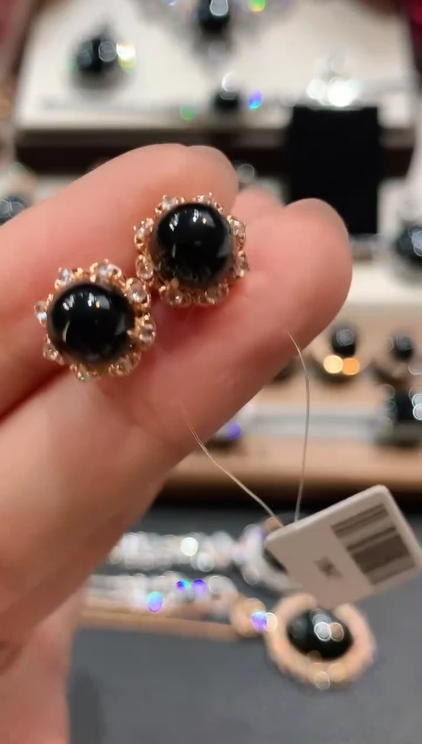 18K金镶嵌翡翠耳饰w132